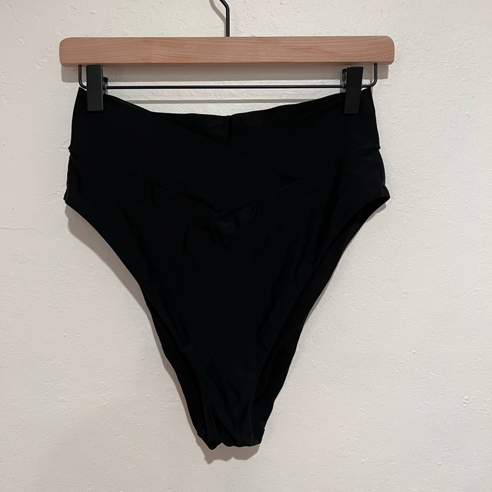 Aerie High cut cheeky swim bottom